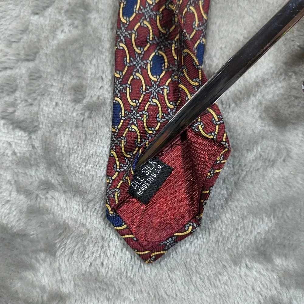 Vintage Christian Dior Monsieur Tie Men 56x3.75 Red‎ Geometric Medallion Silk